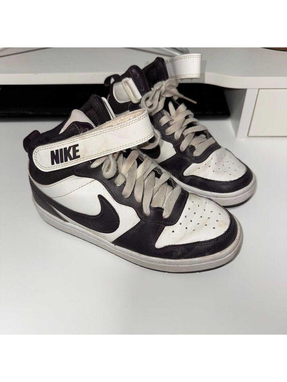 Nike Court Borough Mid 2 sneakers in a white and burgundy 3.5Y